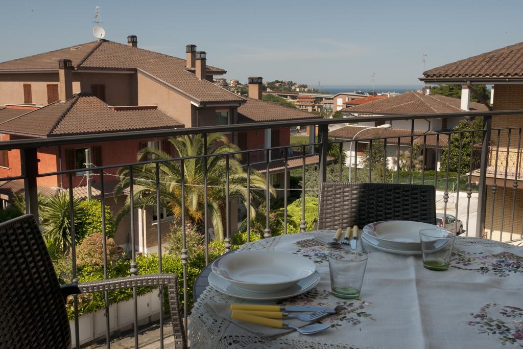 Casavacanze Azzurro Mare Porto SantʼElpidio Habitación foto